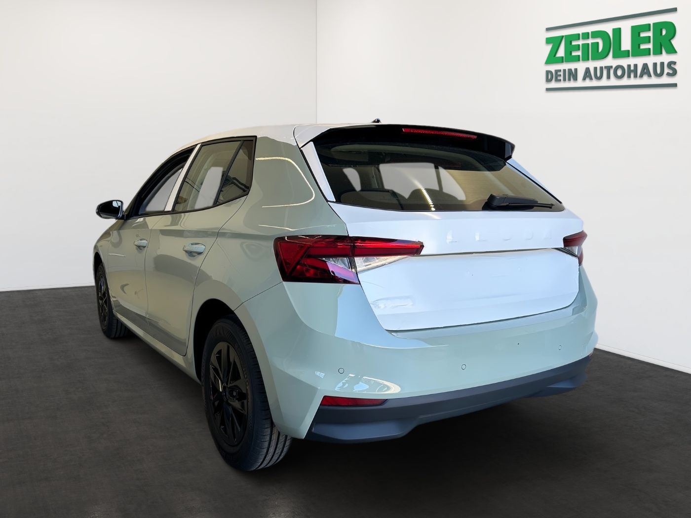 Škoda Fabia 1.0 TSI Selection LM Navi SHZ KlimaA Bild 4