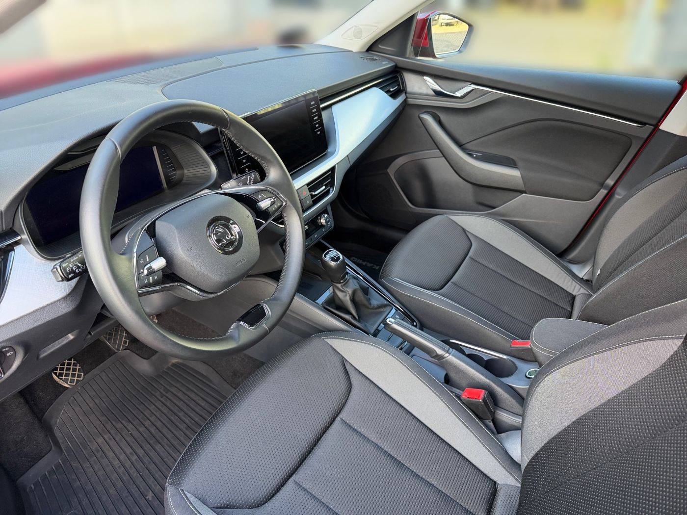 Škoda Kamiq 1.5 TSI Tour LM Navi 2xKlima AHK DynLicht Bild 7