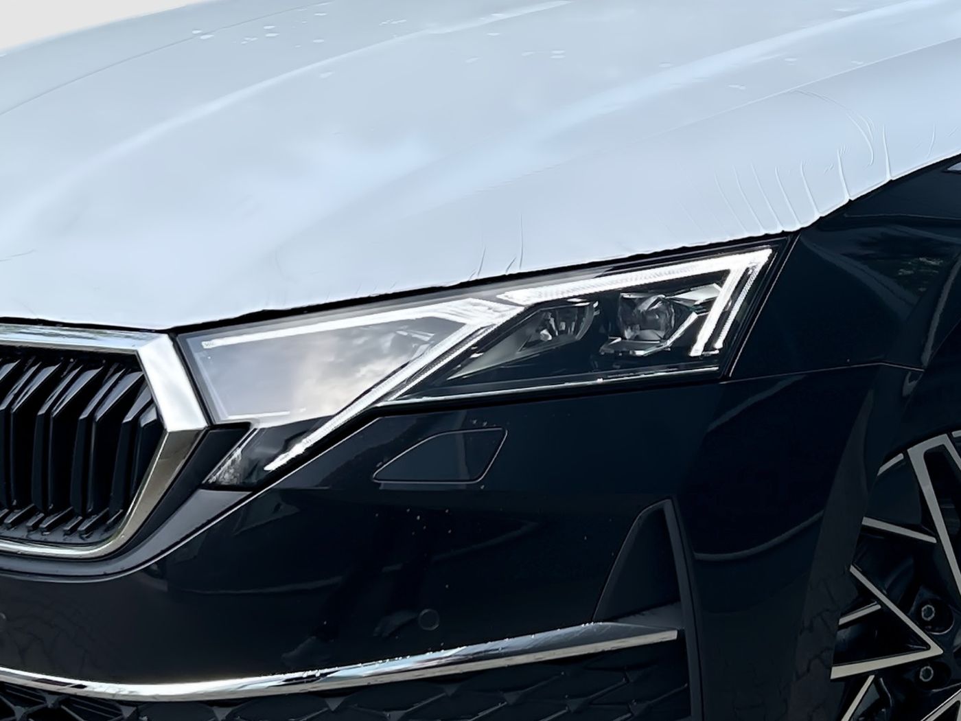 Škoda Octavia Combi Selection 2,0 TDI DSG Navi Kam. ACC Bild 5