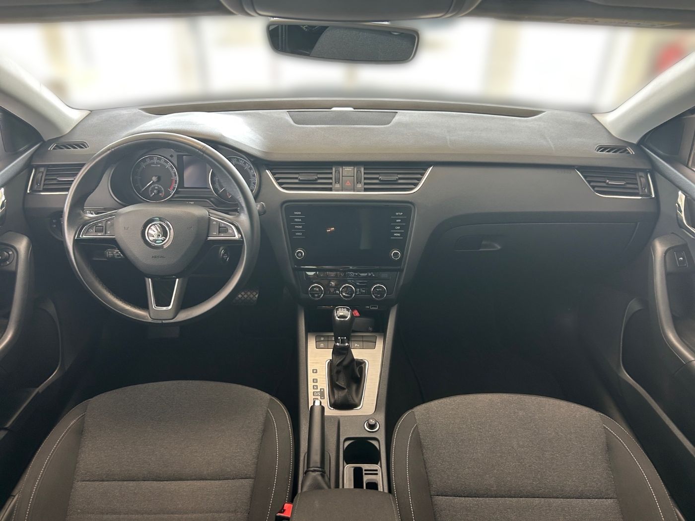 Škoda Octavia Combi Soleil 2,0 TDI DSG Kam. 2xKlima AHK Bild 10