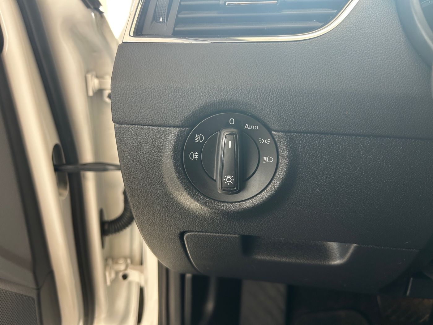Škoda Octavia Combi Soleil 2,0 TDI DSG Kam. 2xKlima AHK Bild 13