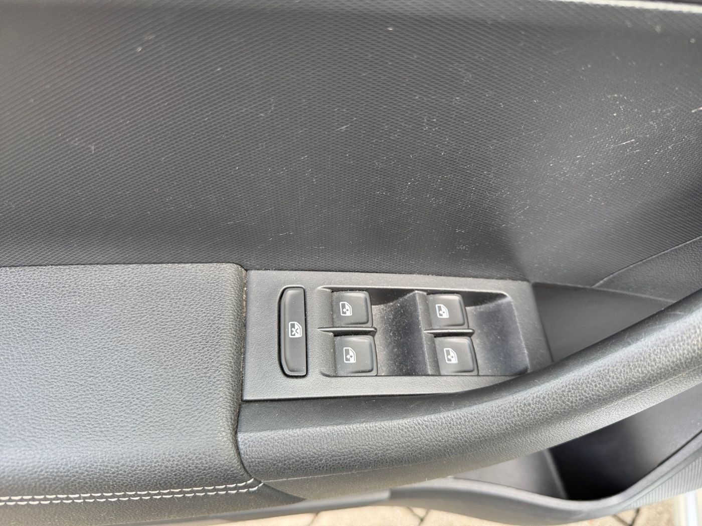 Škoda Rapid Spaceback Clever 1,0 TSI LM Xenon PDC Klima Bild 13