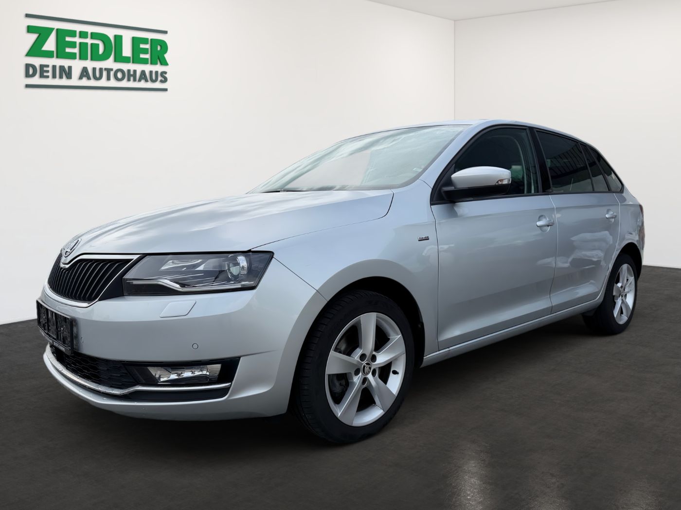 Škoda Rapid Spaceback Clever 1,0 TSI LM Xenon PDC Klima