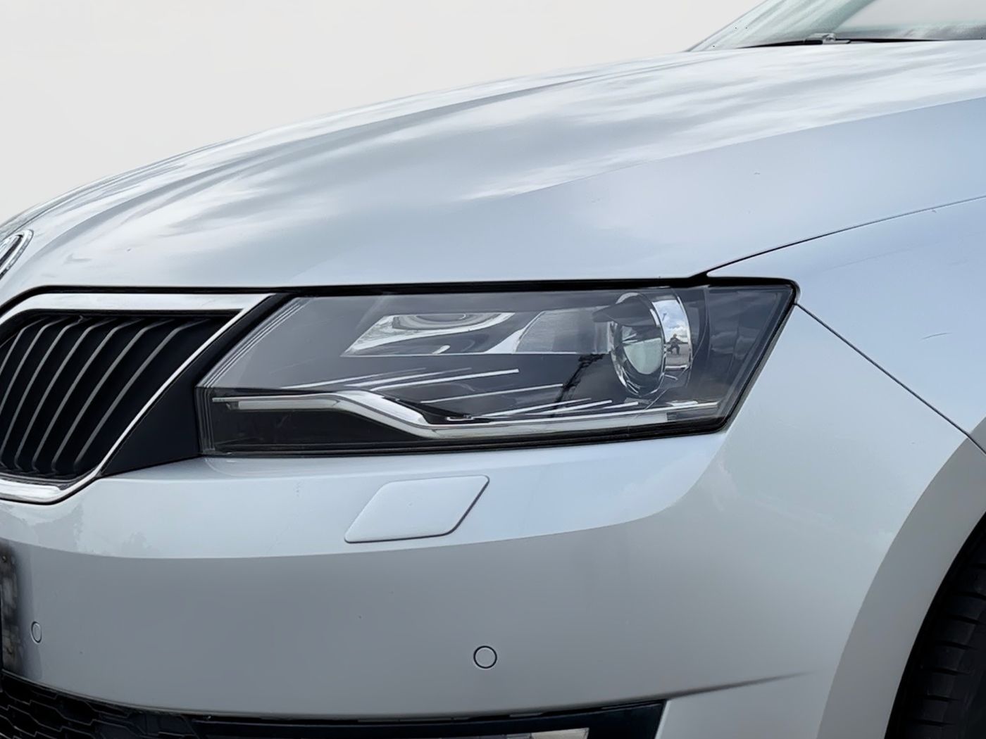Škoda Rapid Spaceback Clever 1,0 TSI LM Xenon PDC Klima Bild 5