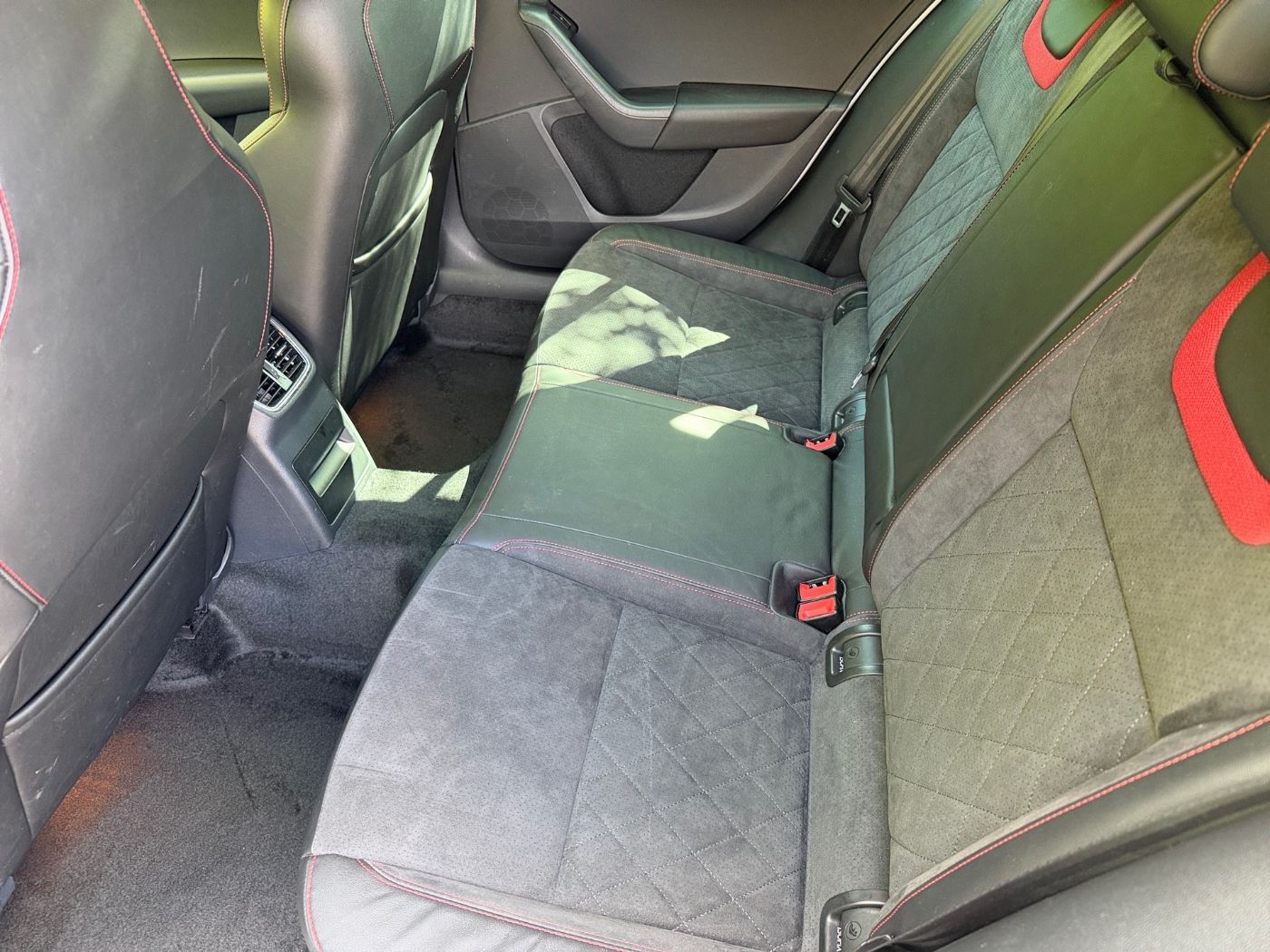 Škoda Octavia Combi RS 60 2,0 TDI 4x4 LM Navi Kam. ACC Bild 11