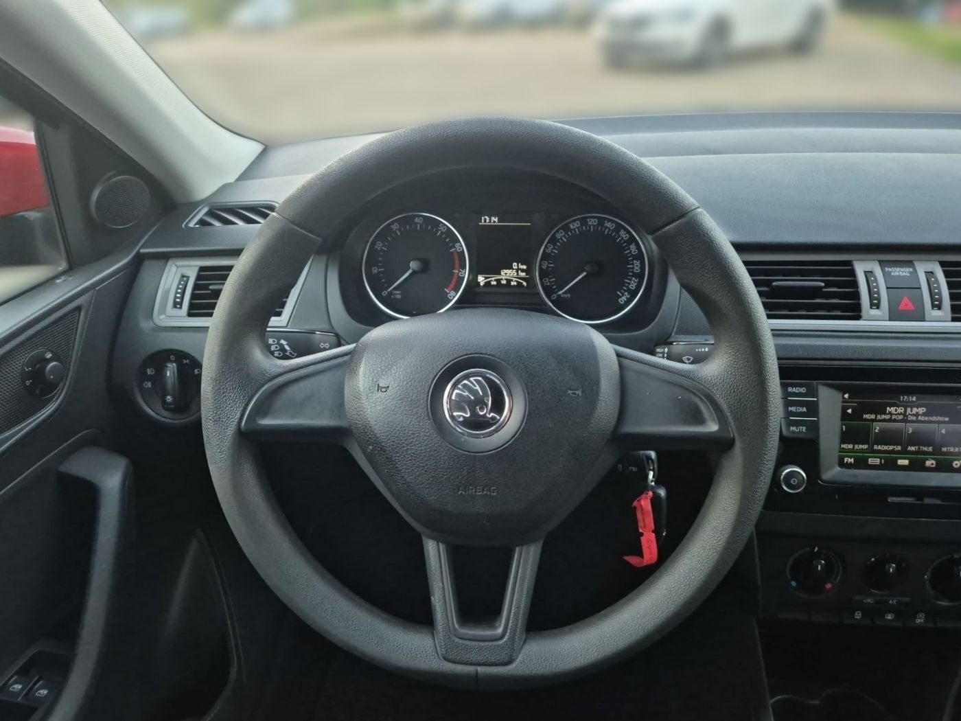 Škoda Rapid Spaceback Red &amp; Grey 1.2 TSI PDC Klima Bild 9