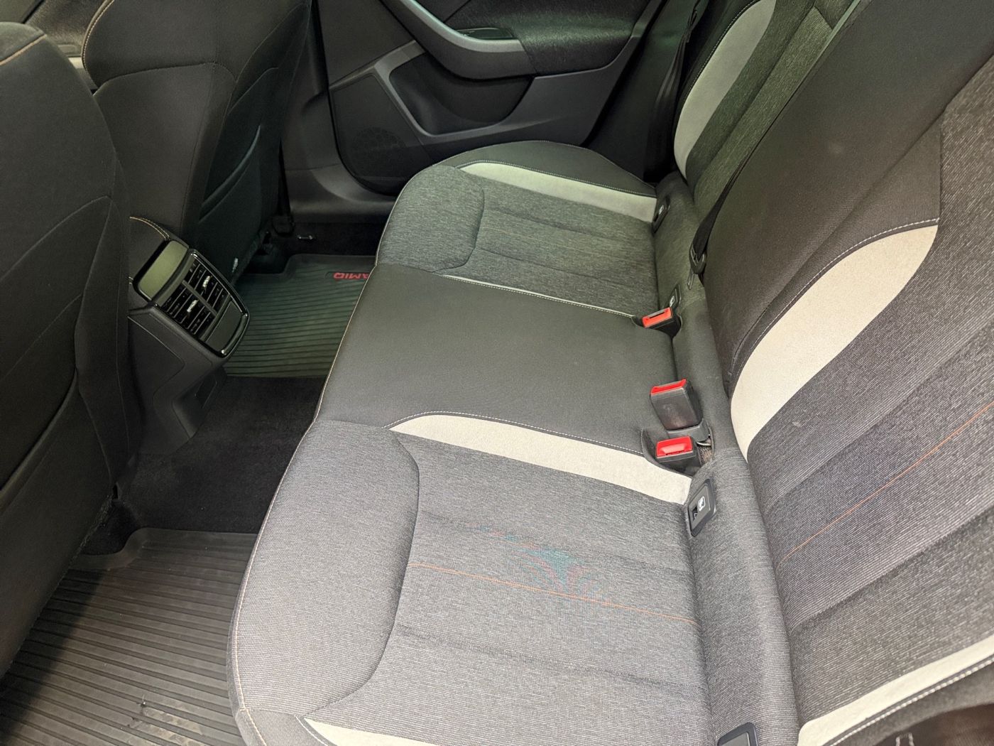 Škoda Kamiq 1.0 TSI Style LM Navi Kam. 2xKlima KeyLess Bild 11