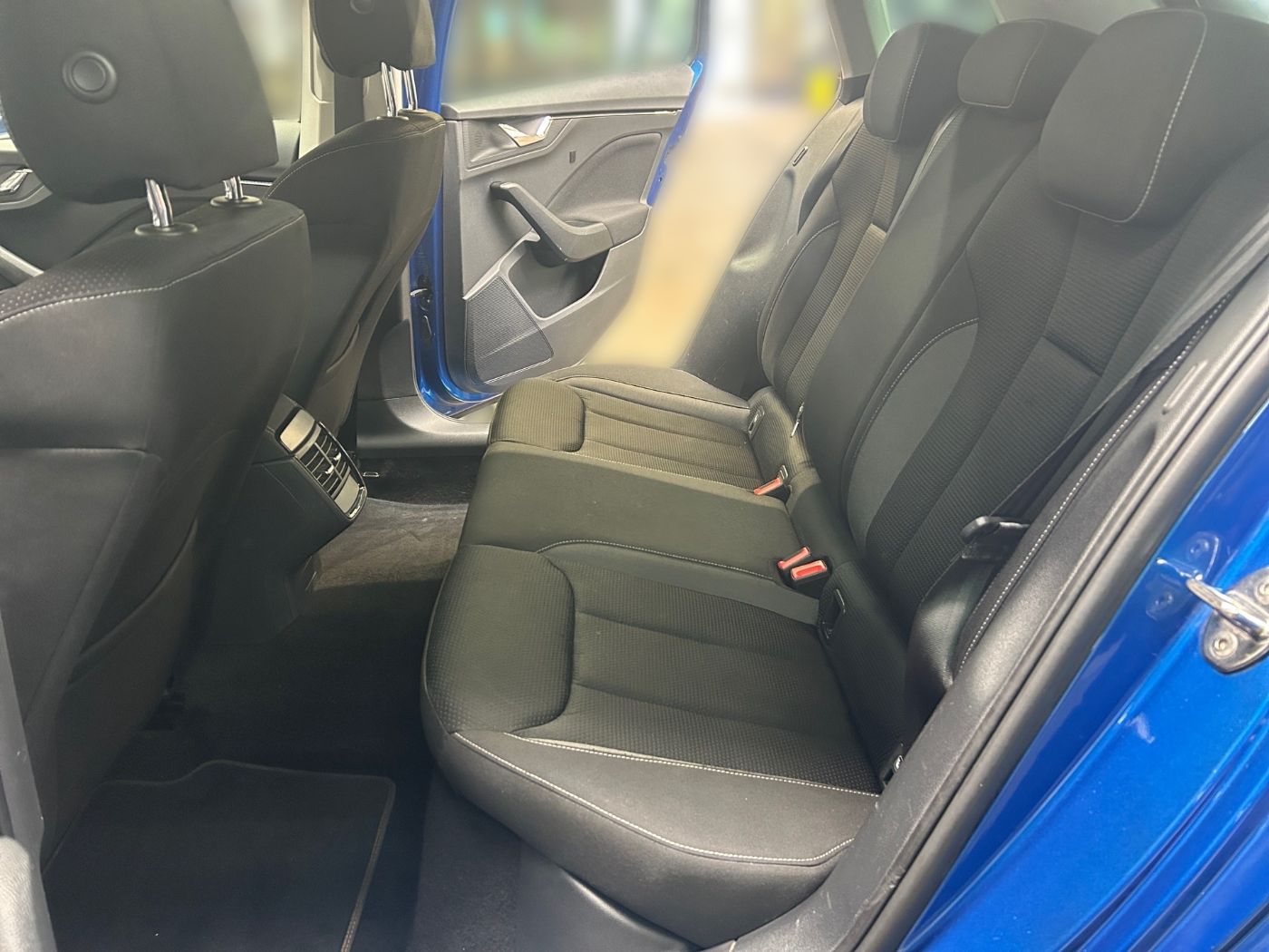 Škoda Kamiq 1.0 TSI Tour DSG LM Navi 2xKlima AHK LED Bild 11