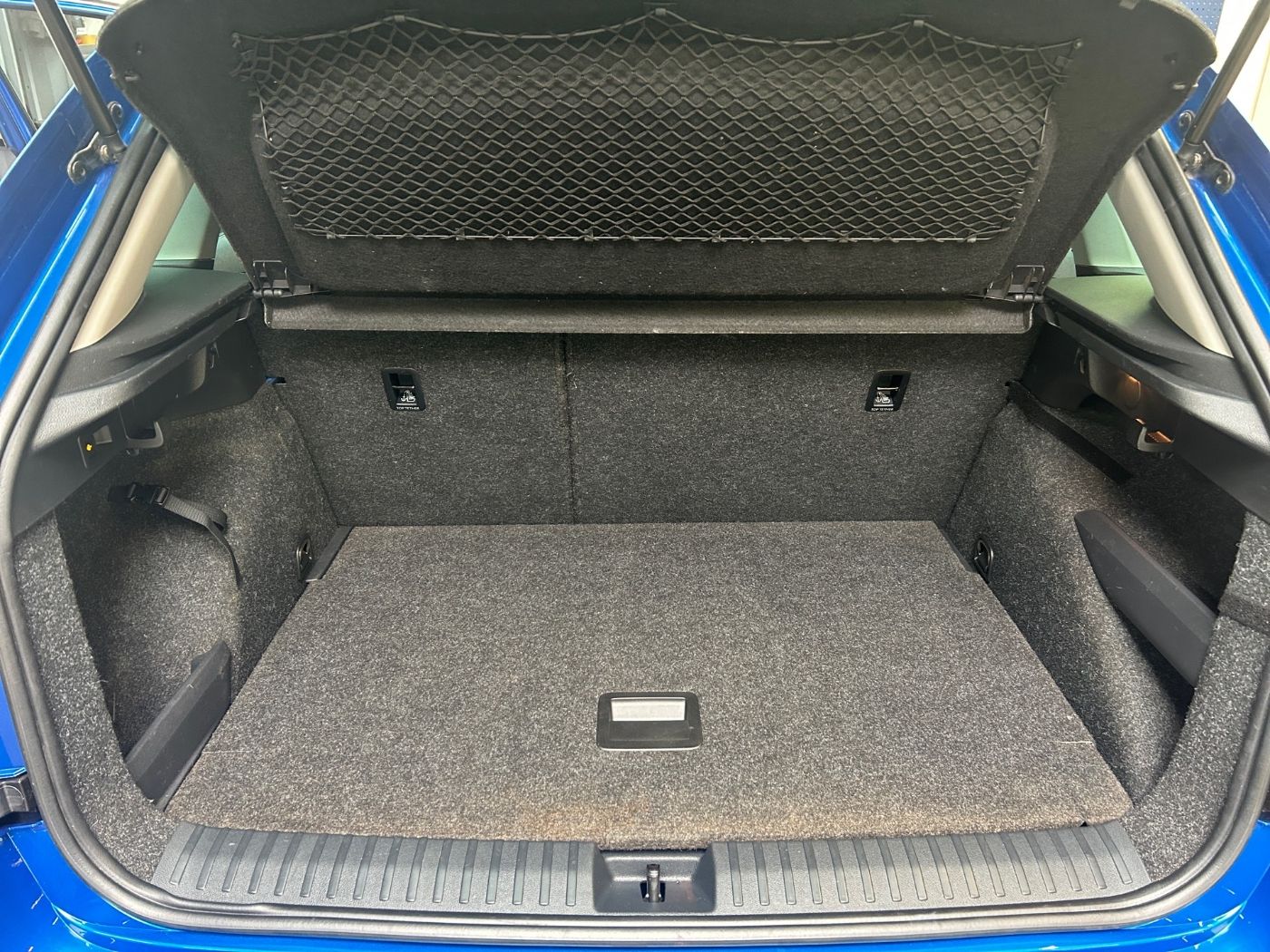 Škoda Kamiq 1.0 TSI Tour DSG LM Navi 2xKlima AHK LED Bild 12