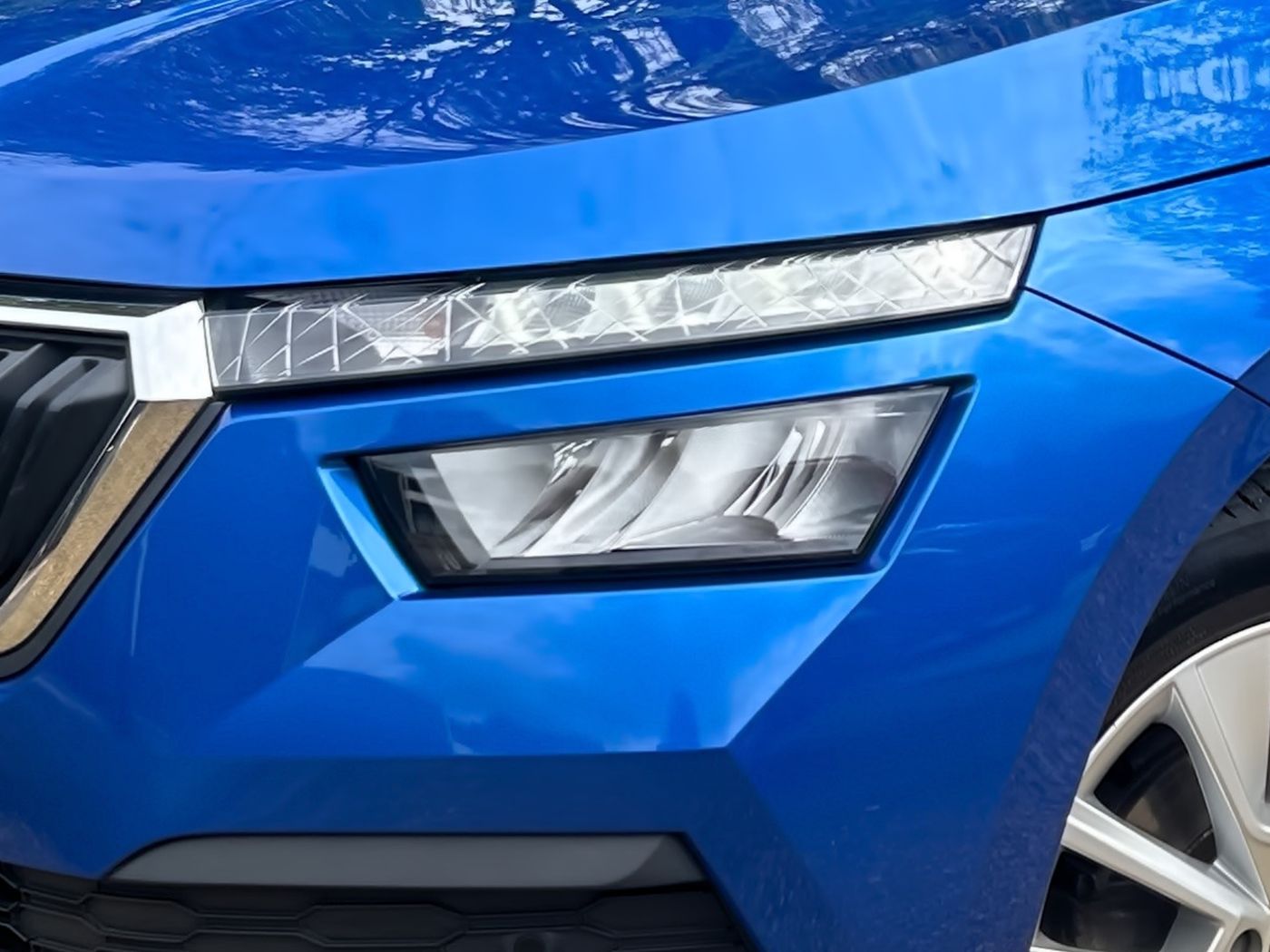 Škoda Kamiq 1.0 TSI Tour DSG LM Navi 2xKlima AHK LED Bild 5