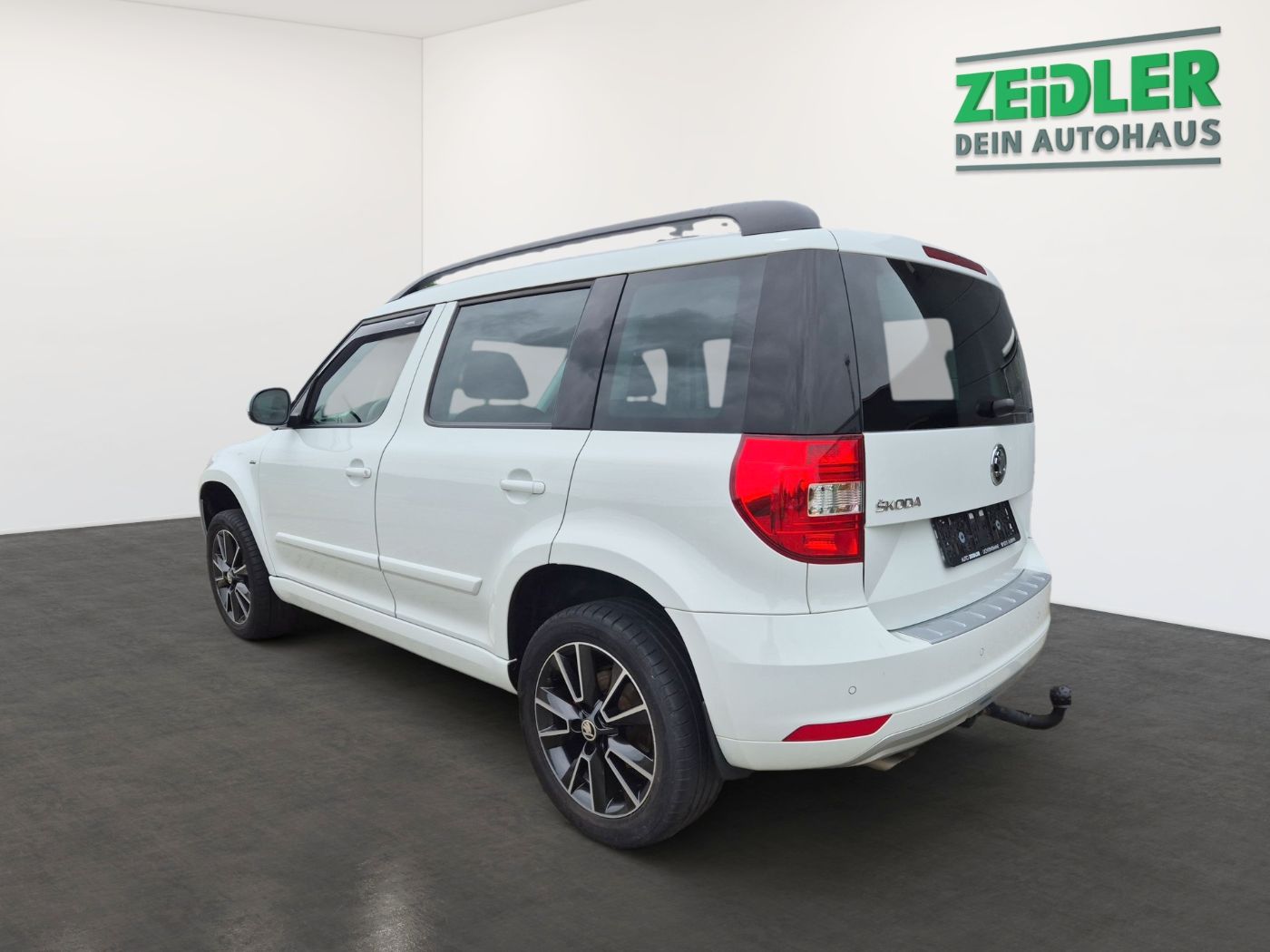 Škoda Yeti 1.4 TSI Drive DSG 2xKlima BiXenon PDC Bild 4