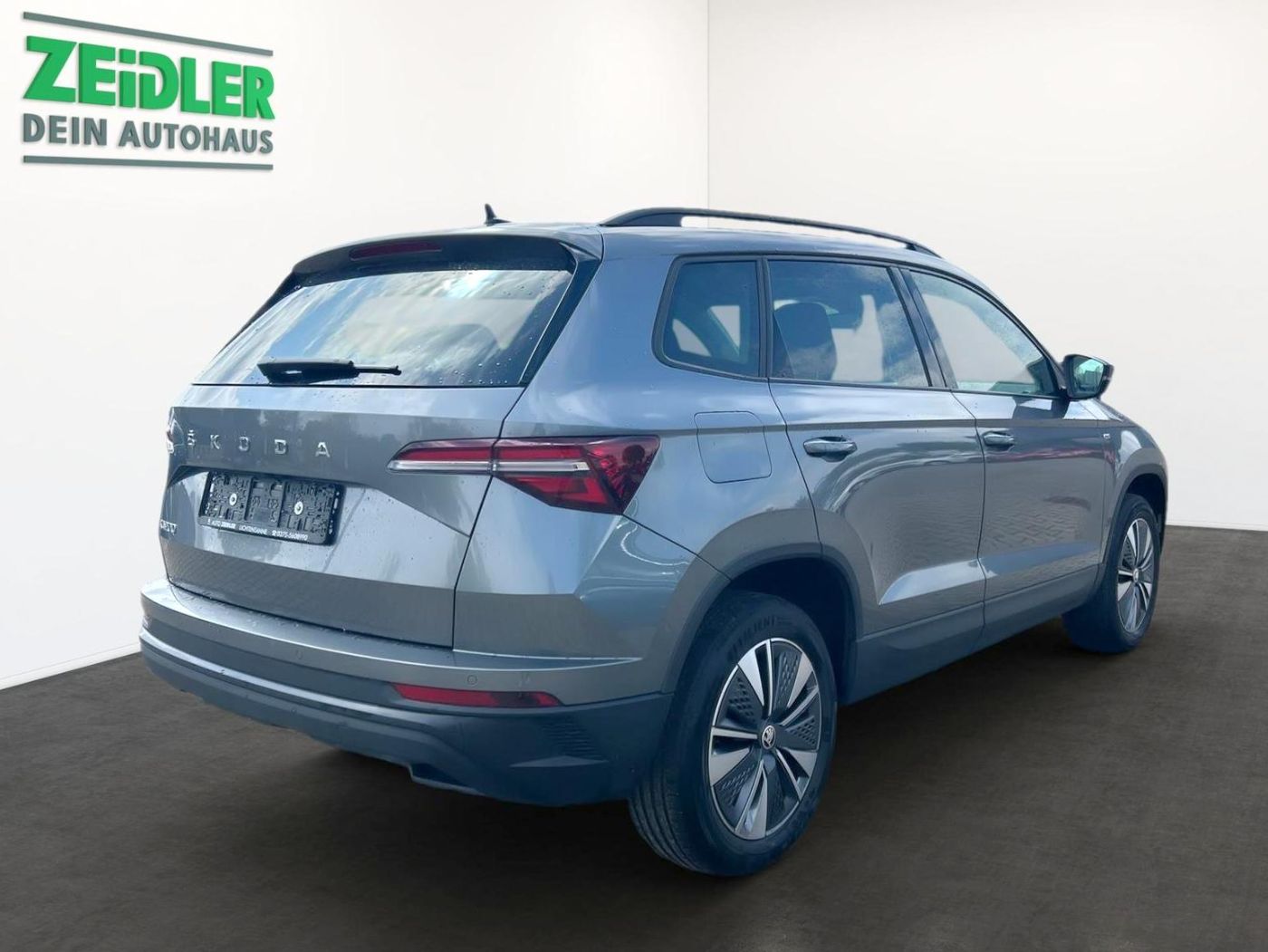 Škoda Karoq 1.5 TSI ACT Tour LED Navi Kam. 2xKlima ACC Bild 3