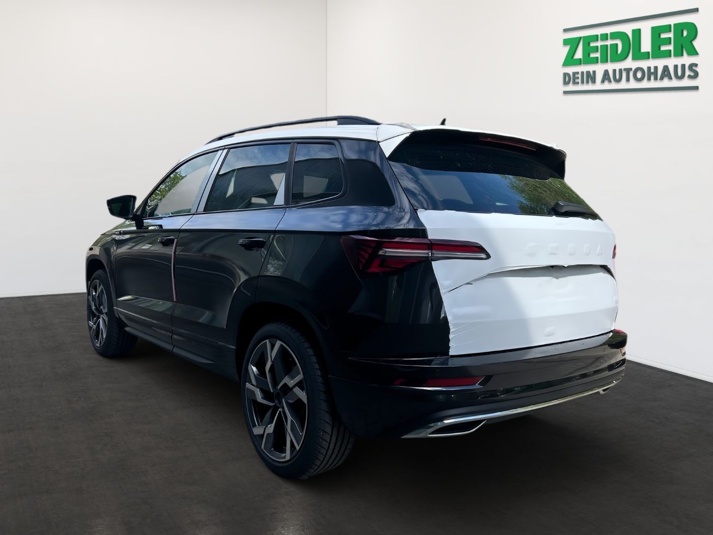 Škoda Karoq Sportline 2,0 TDI 4x4 DSG Navi SportS. Kam. Bild 4