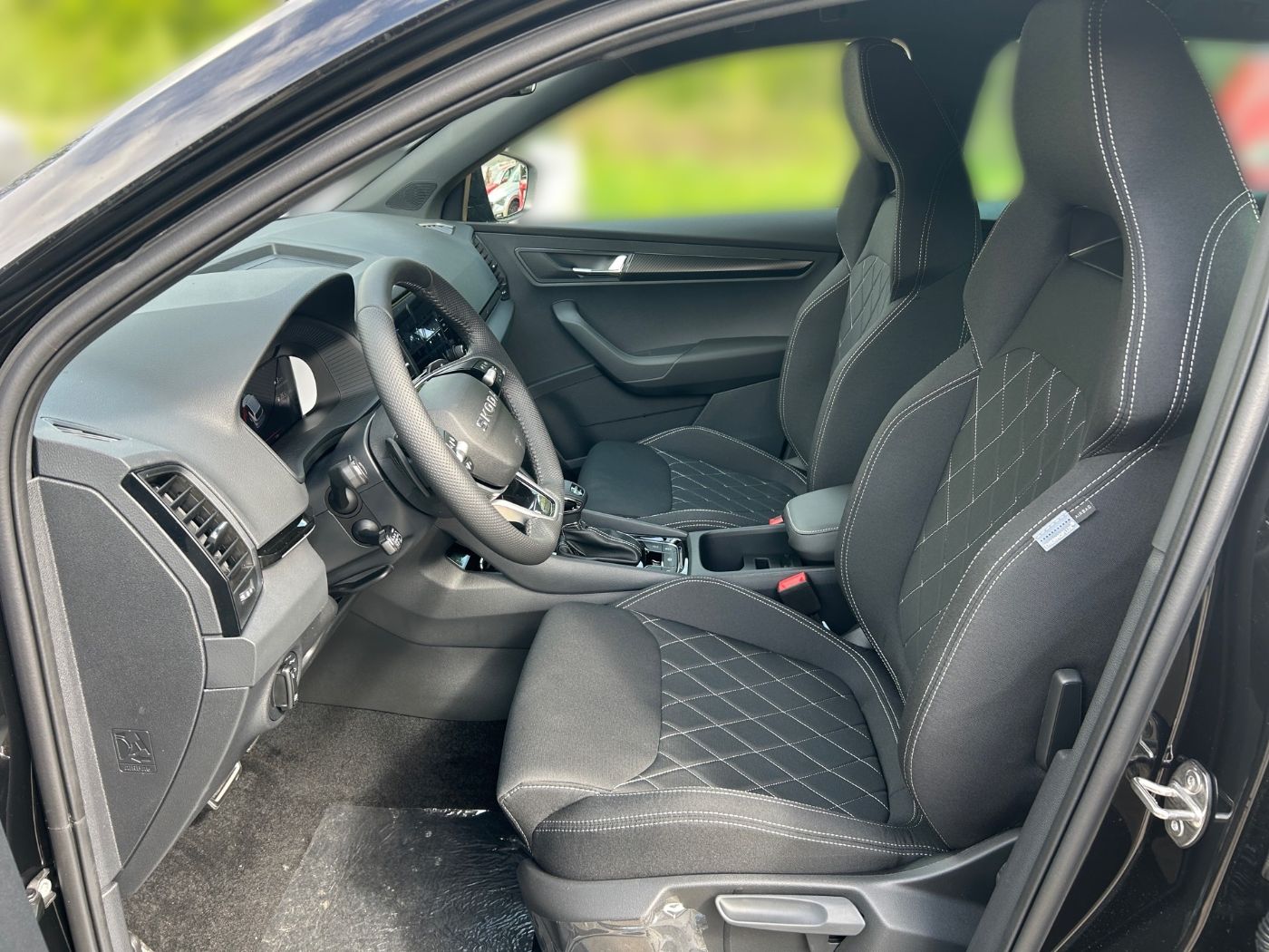 Škoda Karoq Sportline 2,0 TDI 4x4 DSG Navi SportS. Kam. Bild 7