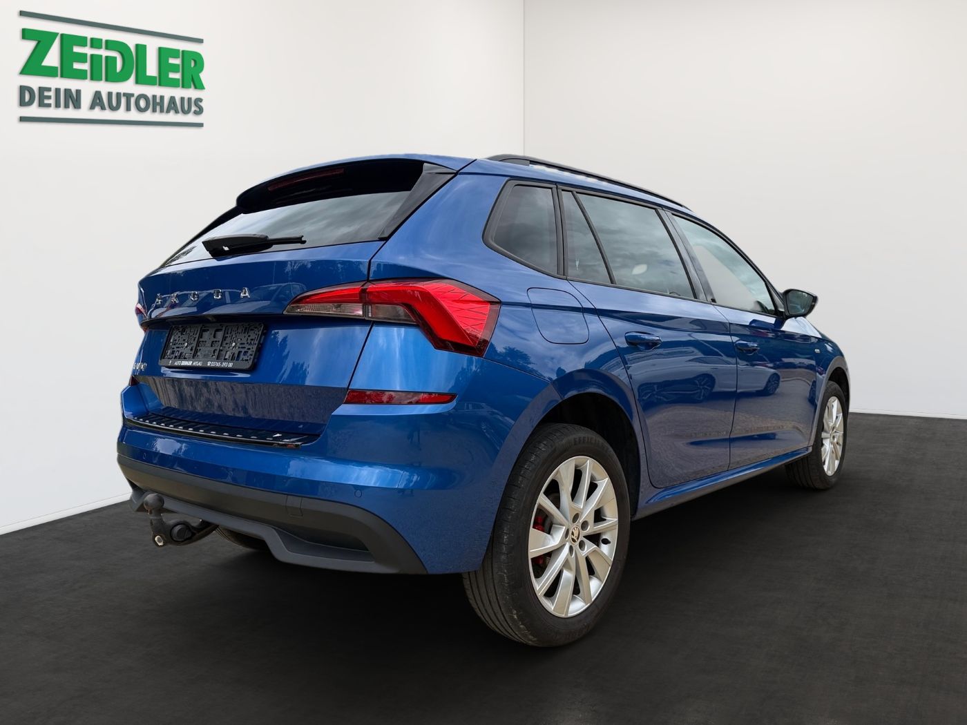 Škoda Kamiq Tour 1,0 TSI LM Kam. 2xKlima AHK KeyLess Bild 3
