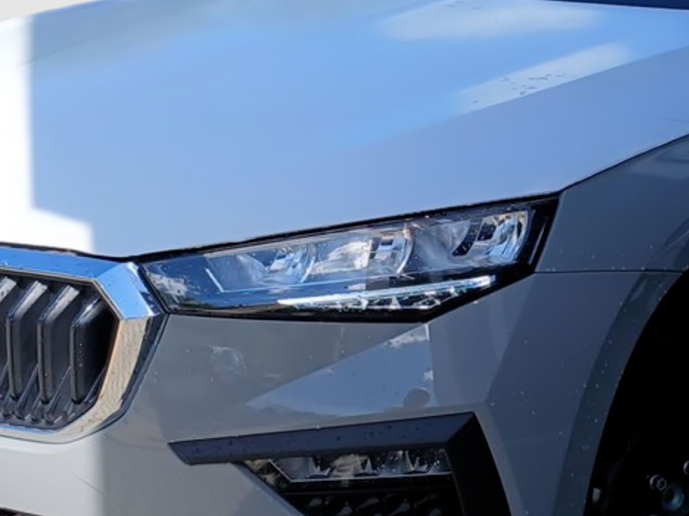 Škoda Scala 1.0 TSI Essence LED PDC SHZ SpurH Klima Bild 5