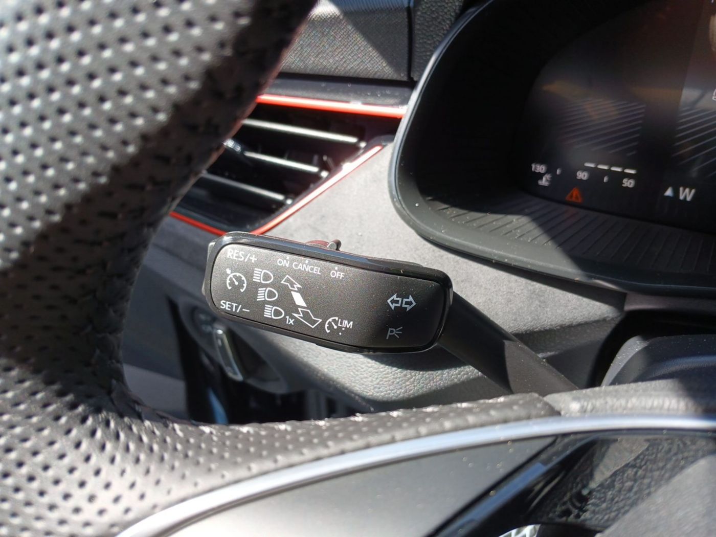 Skoda Kamiq Selection 1,0 TSI LED RFK Kessy Beh. FS Bild 16