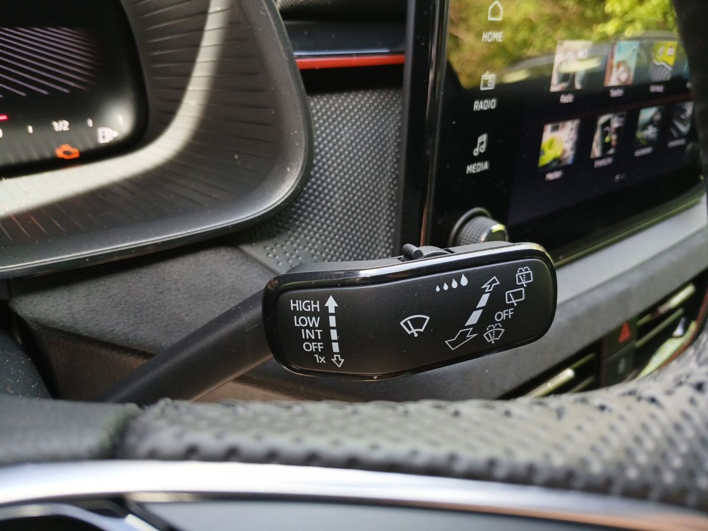 Skoda Kamiq Selection 1,0 TSI LED RFK Kessy Beh. FS Bild 17