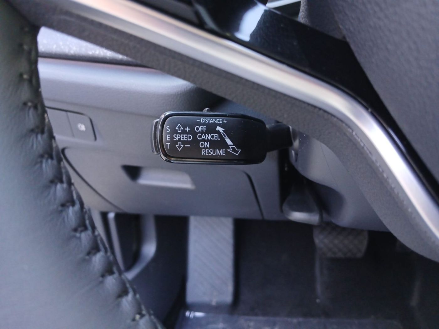 Škoda Octavia Combi Selection 2,0 TDI DSG Navi 4xSHZ Bild 17