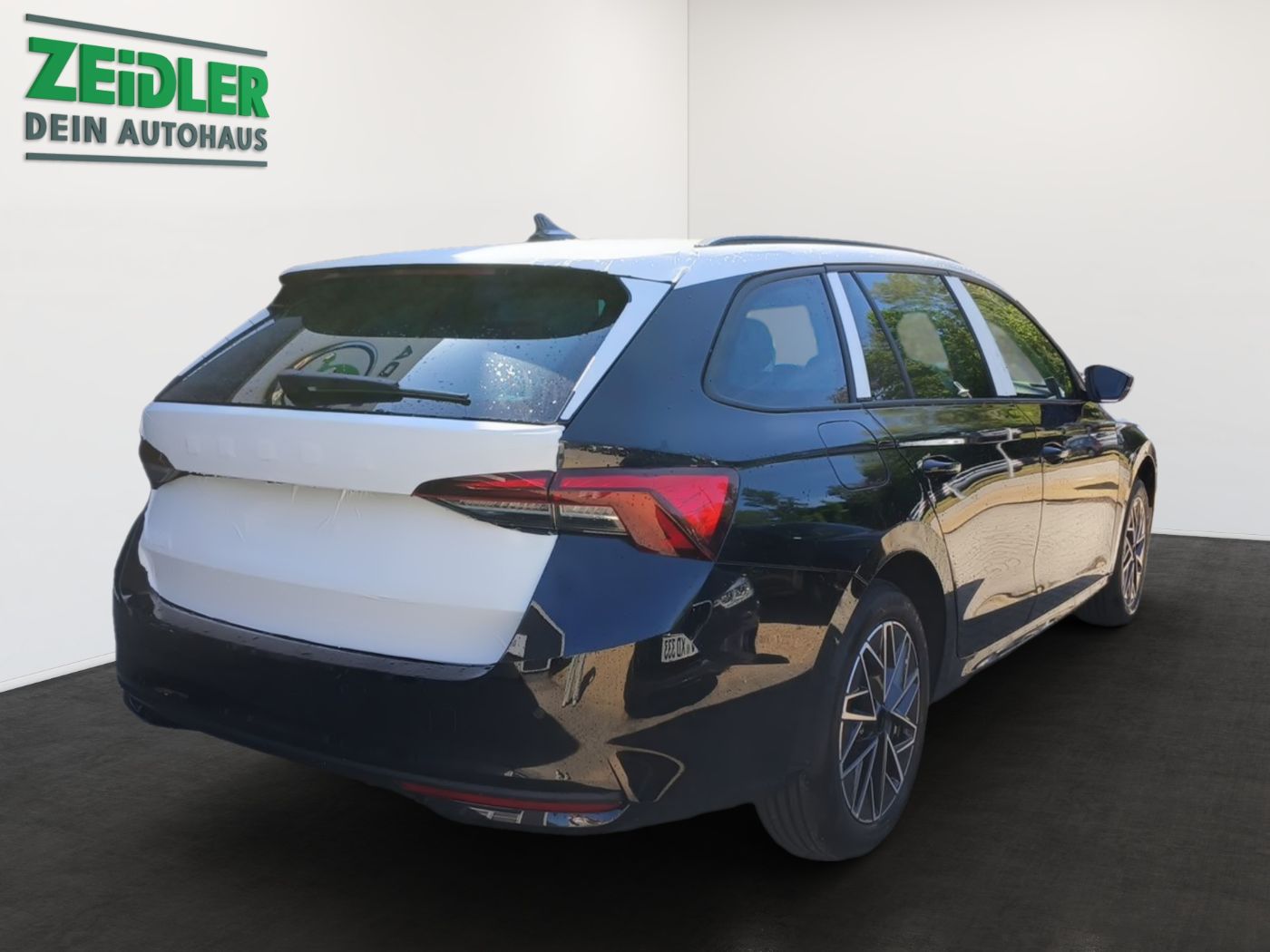 Škoda Octavia Combi Selection 2,0 TDI DSG Navi 4xSHZ Bild 3