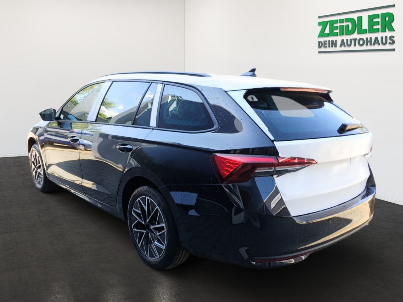 Škoda Octavia Combi Selection 2,0 TDI DSG Navi 4xSHZ Bild 4