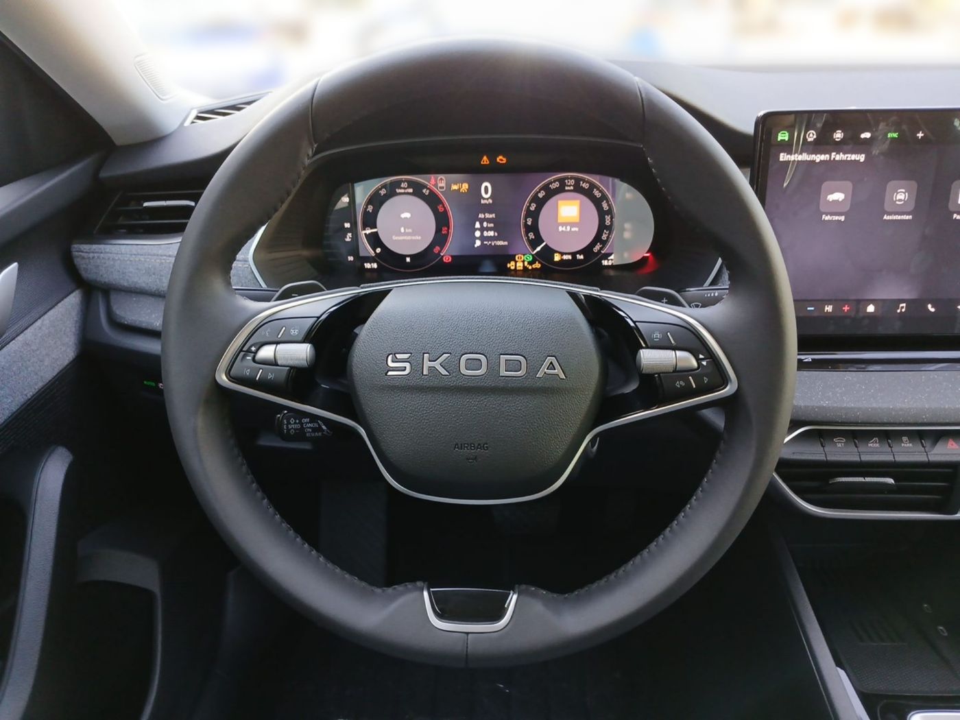 Škoda Octavia Combi Selection 2,0 TDI DSG Navi 4xSHZ Bild 8