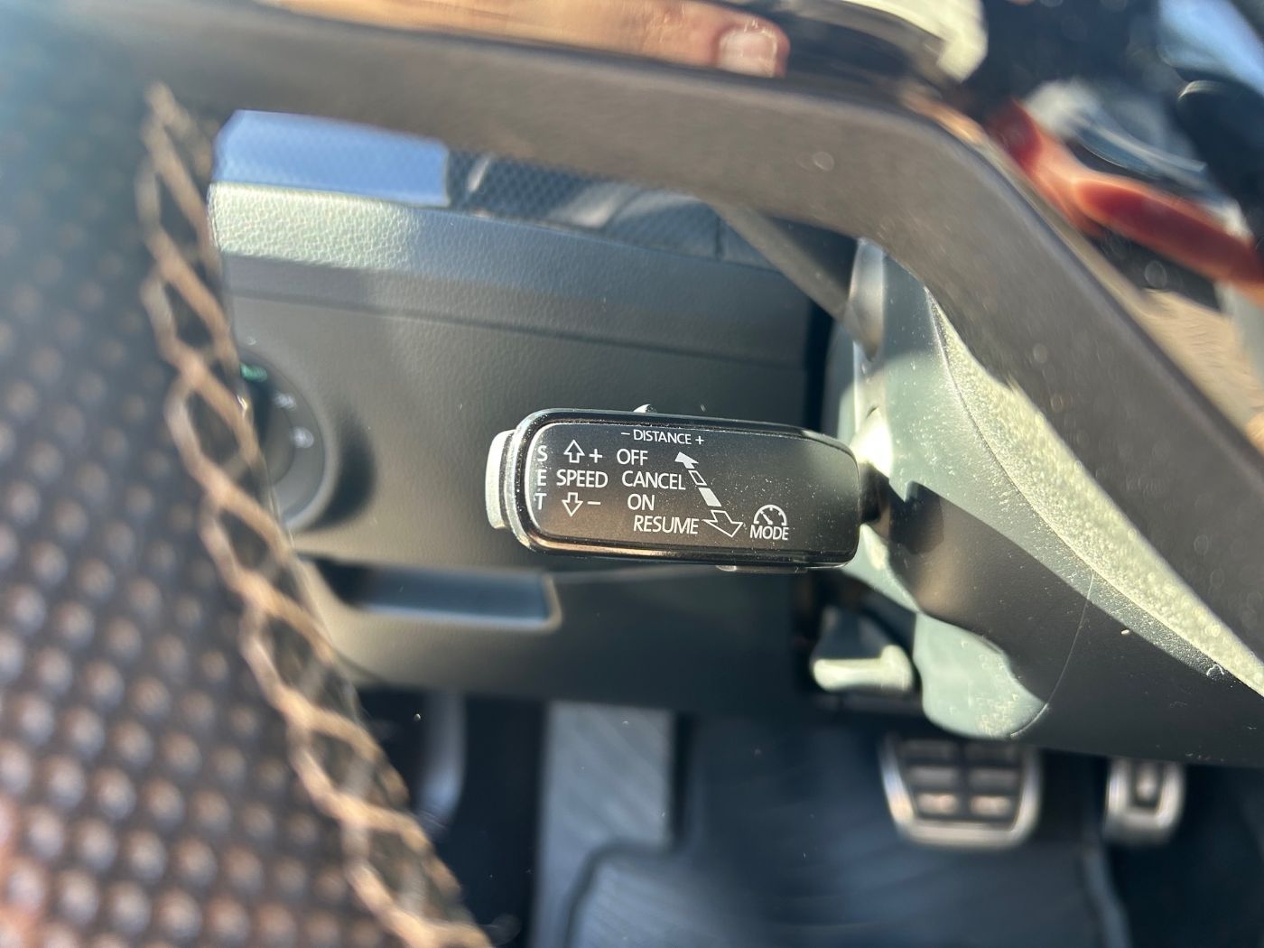 Škoda Superb Combi 2.0 TDI 4x4 Sportline AHK Navi ACC Bild 18