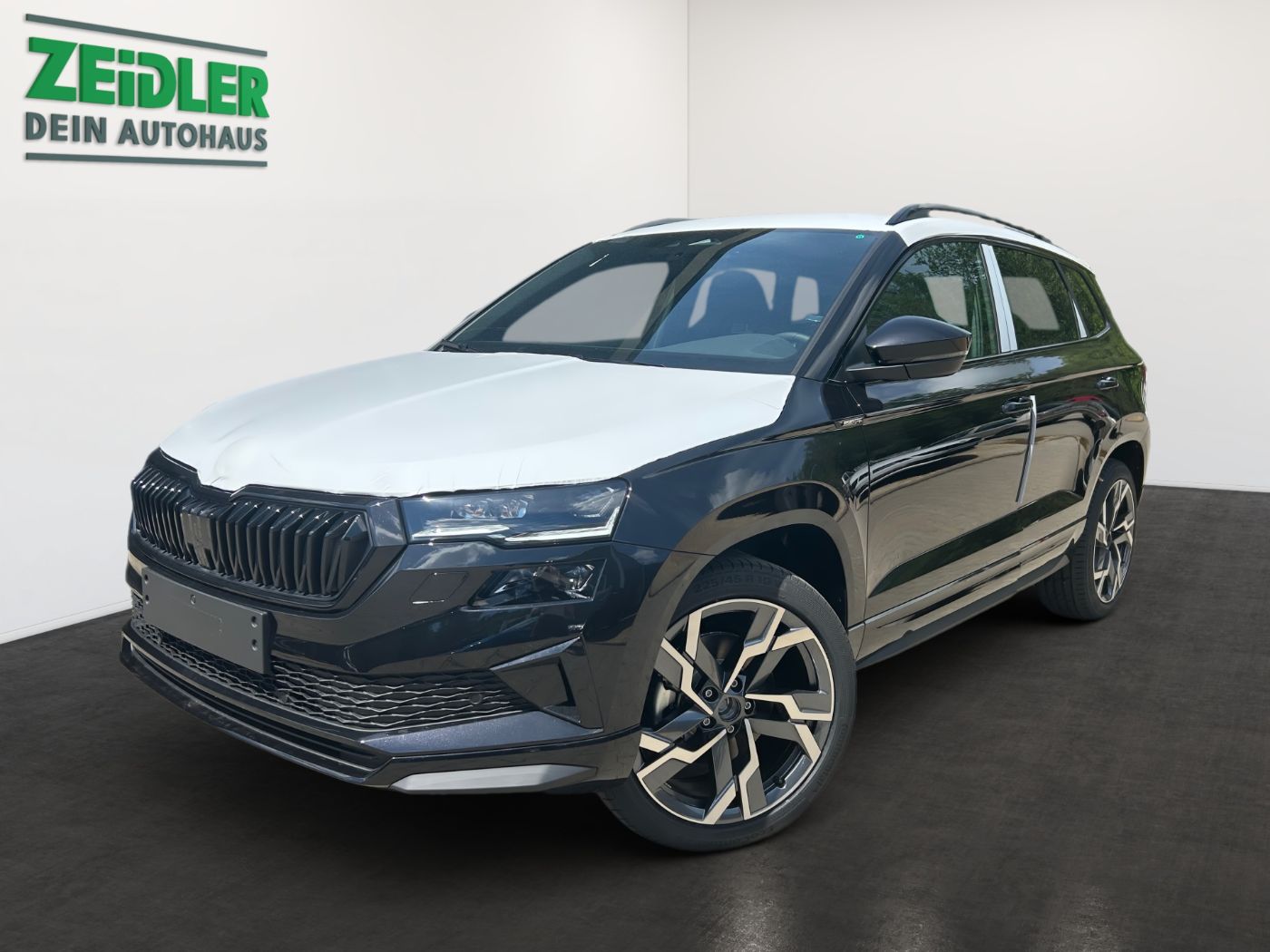 Škoda Karoq Sportline 2,0 TSI 4x4 DSG Navi Pano Kam.