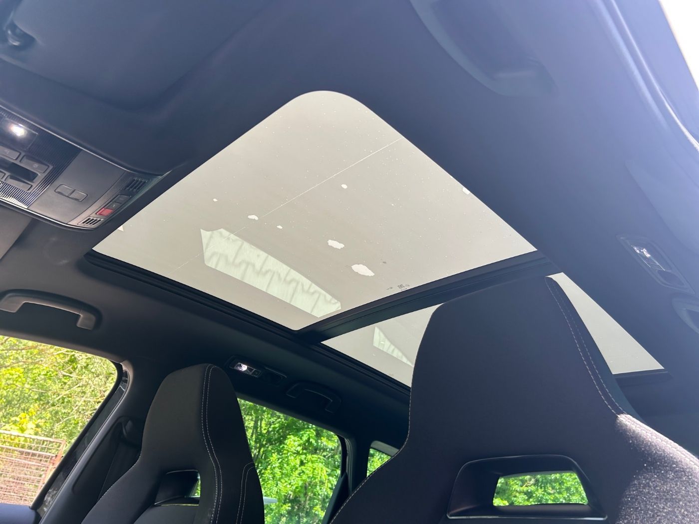 Škoda Karoq Sportline 2,0 TSI 4x4 DSG Navi Pano Kam. Bild 17