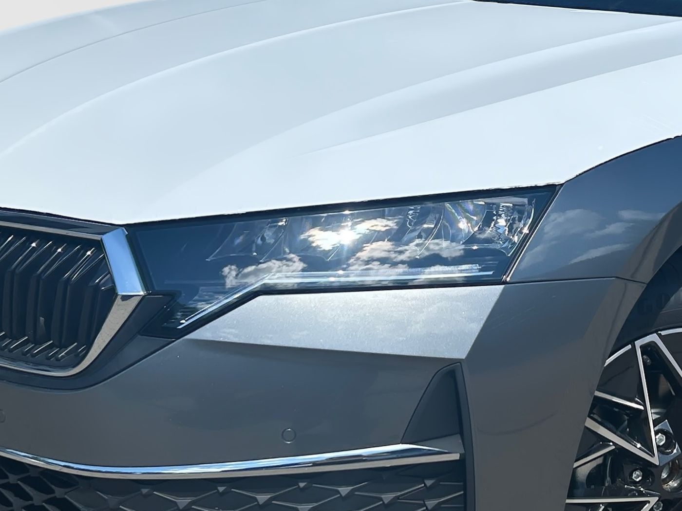 Škoda Octavia Combi Balance 1,5 TSI Navi Kam. 4xSHZ Bild 5
