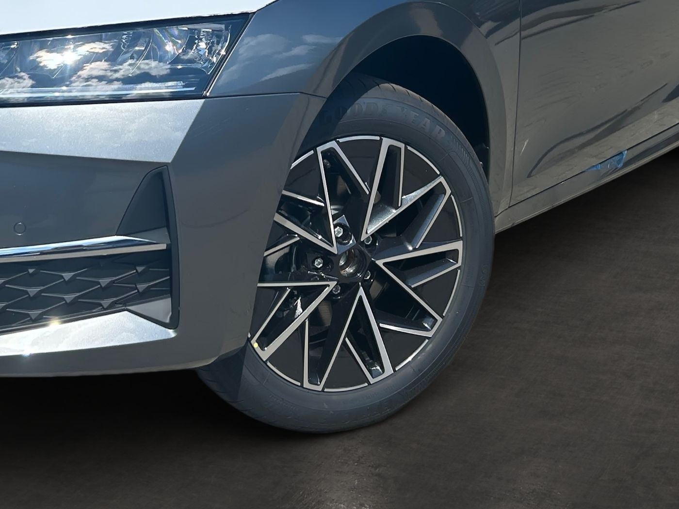 Škoda Octavia Combi Balance 1,5 TSI Navi Kam. 4xSHZ Bild 6