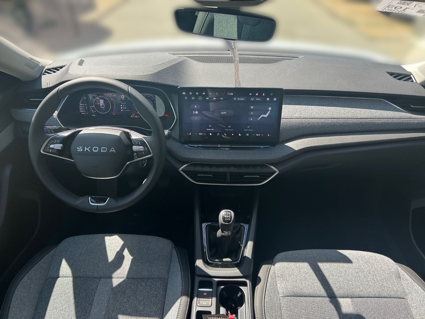 Škoda Octavia Combi Balance 1,5 TSI Navi Kam. 4xSHZ Bild 10