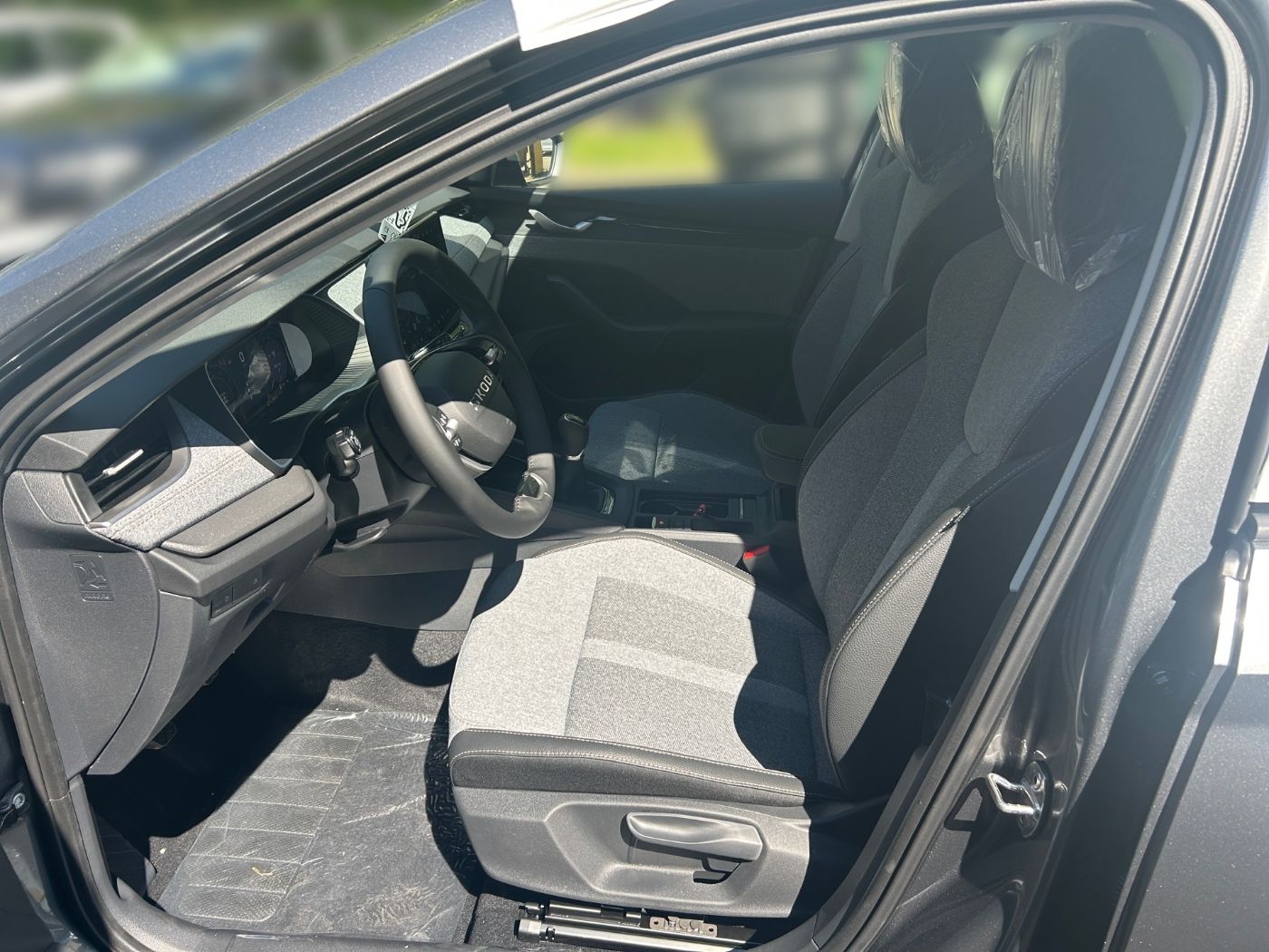 Škoda Octavia Combi Balance 1,5 TSI Navi Kam. 4xSHZ Bild 7