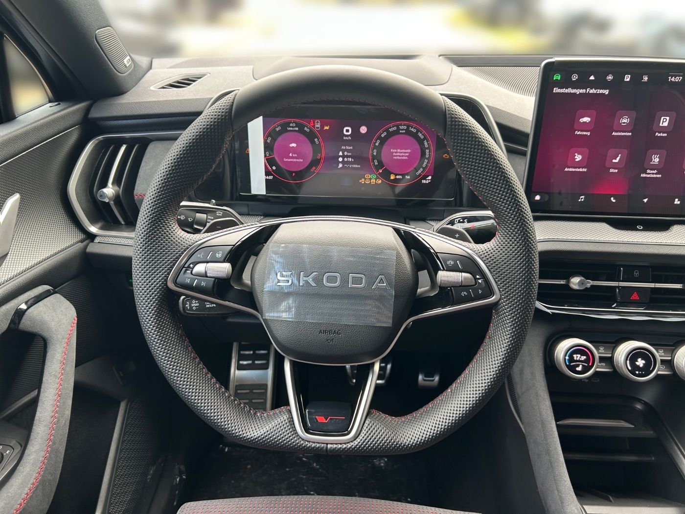 Škoda Kodiaq RS 2,0 TSI 4x4 DSG Navi AHZV Kam. 360 Bild 8