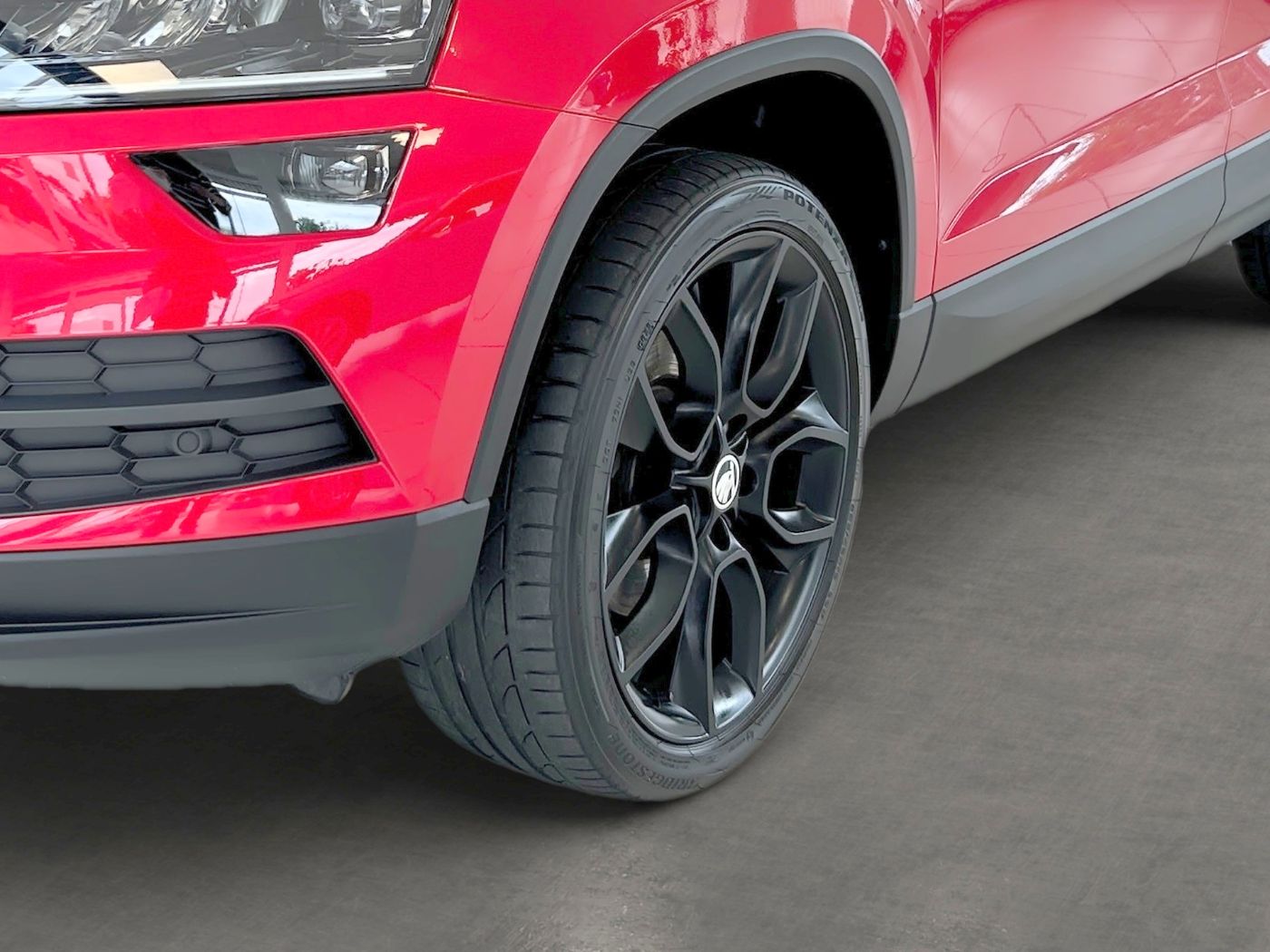 Škoda Karoq 1.5 TSI ACT Style LM Navi Pano SportS. AHK Bild 6
