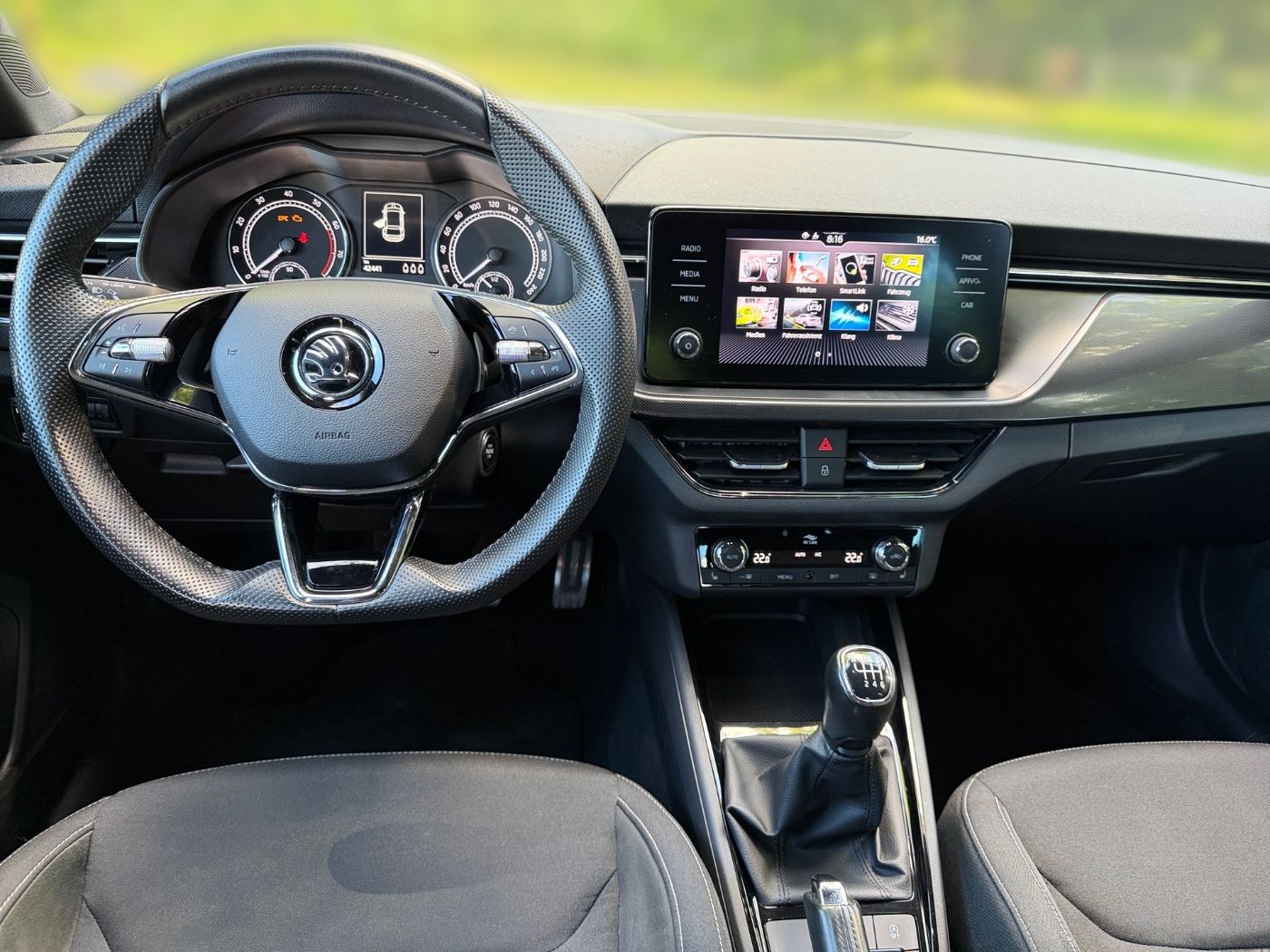 Škoda Scala 1.0 TSI Style LM beh. FS KlimaA LED PDC Bild 10
