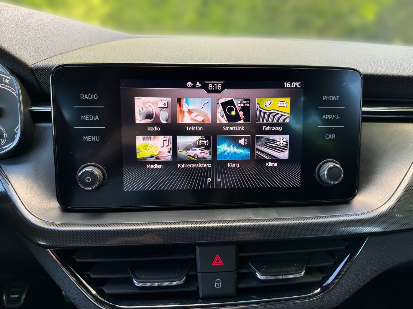 Škoda Scala 1.0 TSI Style LM beh. FS KlimaA LED PDC Bild 9