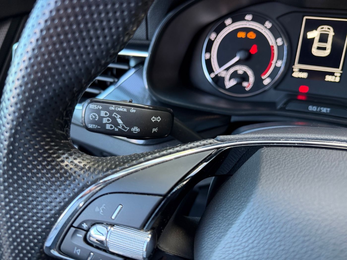 Škoda Scala 1.0 TSI Style LM beh. FS KlimaA LED PDC Bild 15