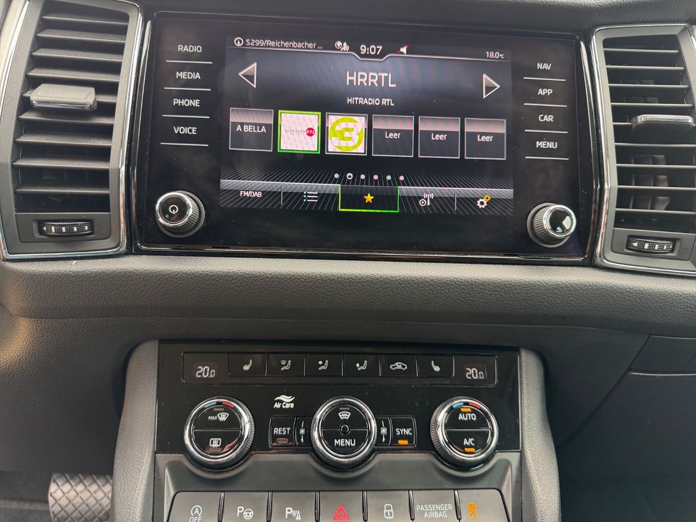 Škoda Kodiaq Tour 2.0 TSI 4x4 DSG AHK Matrix ParkAss Bild 9