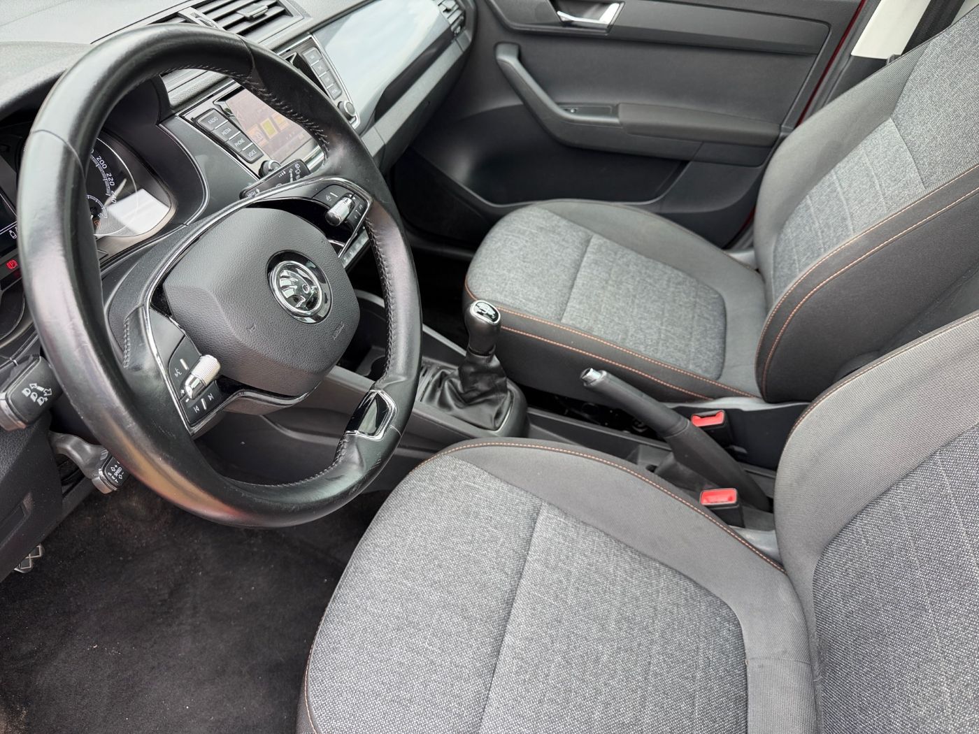 Škoda Fabia Combi Clever Best of 1,0 TSI LM Navi Pano Bild 7