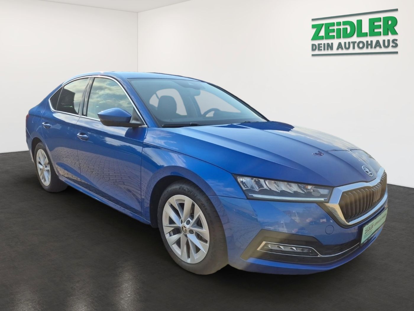 Škoda Octavia Style 2.0 TDI DSG LM Navi Kam 2xKlima DCC Bild 2