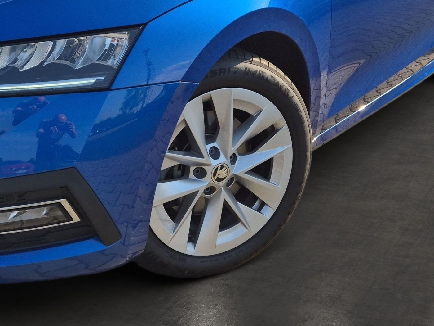 Škoda Octavia Style 2.0 TDI DSG LM Navi Kam 2xKlima DCC Bild 5