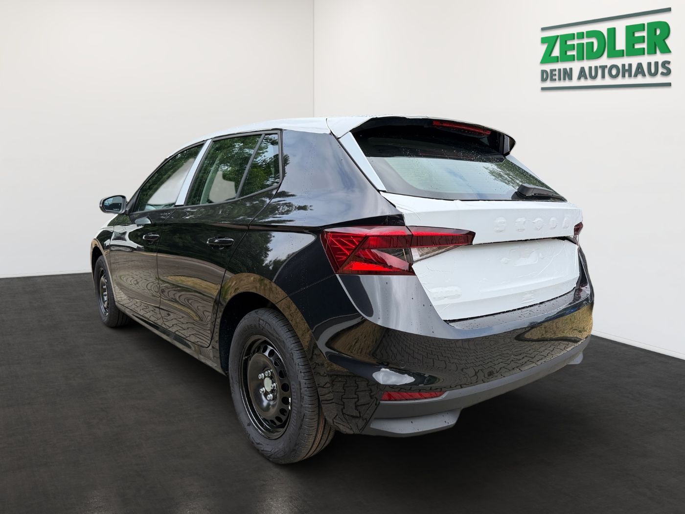 Skoda Fabia Essence 1,0 MPI LED PDC SHZ SpurH Bild 4