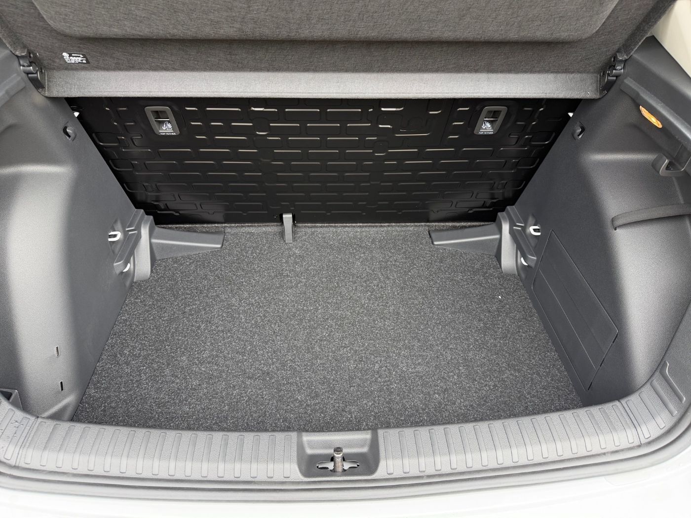 Škoda Fabia 1.0 TSI Essence LED PDC SHZ SpurH Bild 12