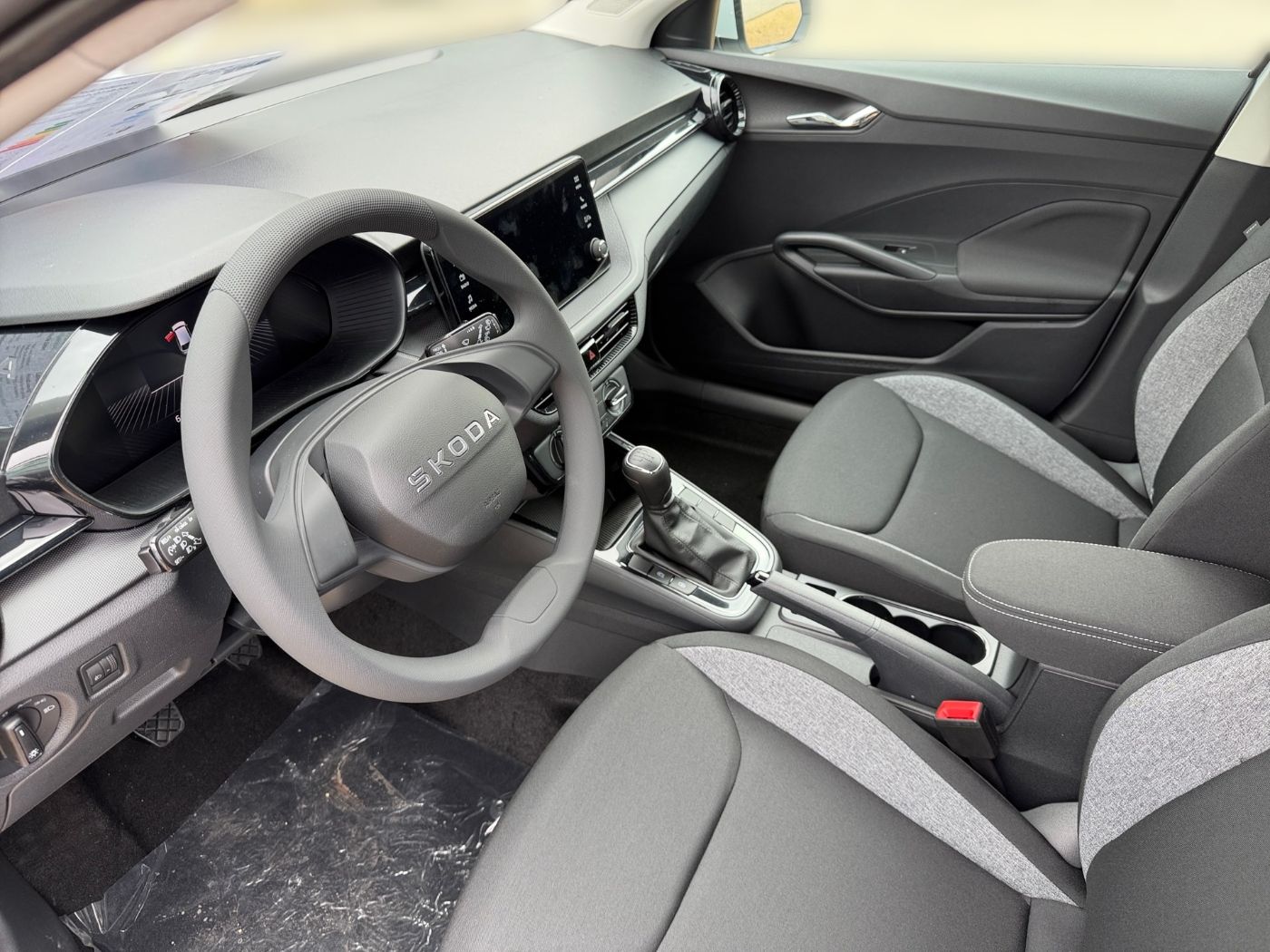 Škoda Fabia 1.0 TSI Essence LED PDC SHZ SpurH Bild 7