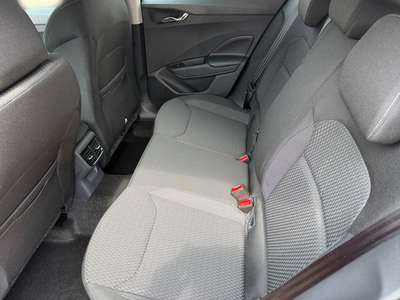 Škoda Fabia Balance 1,0 TSI LM SHZ beh. FS KlimaA Bild 11