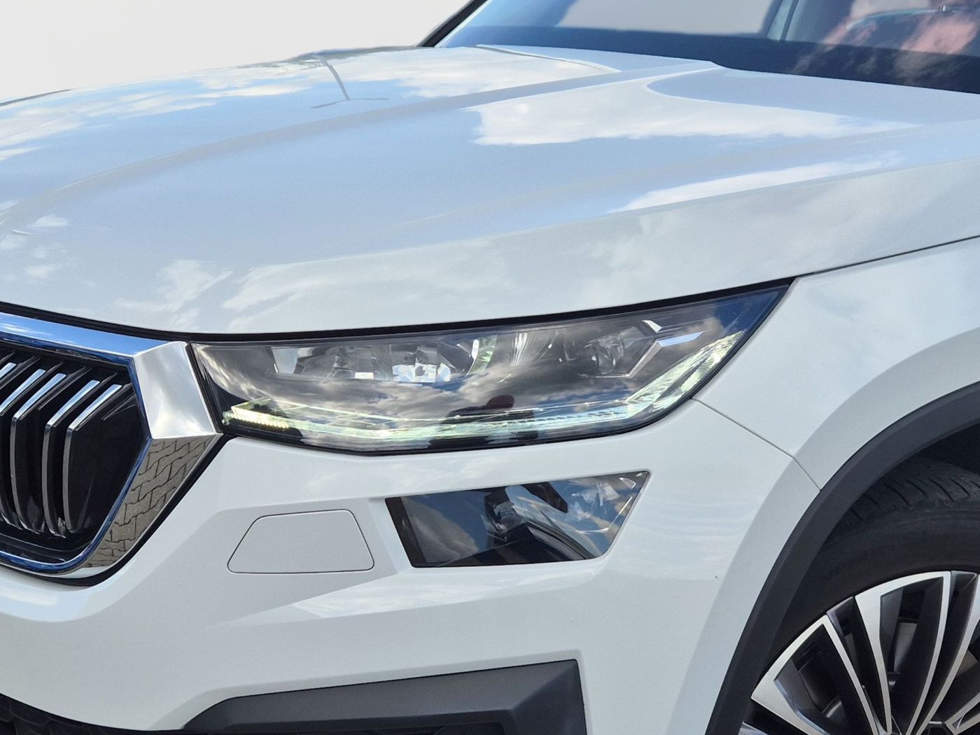 Škoda Kodiaq Style 2.0 TSI 4x4 DSG Navi Pano Kam. ACC Bild 5