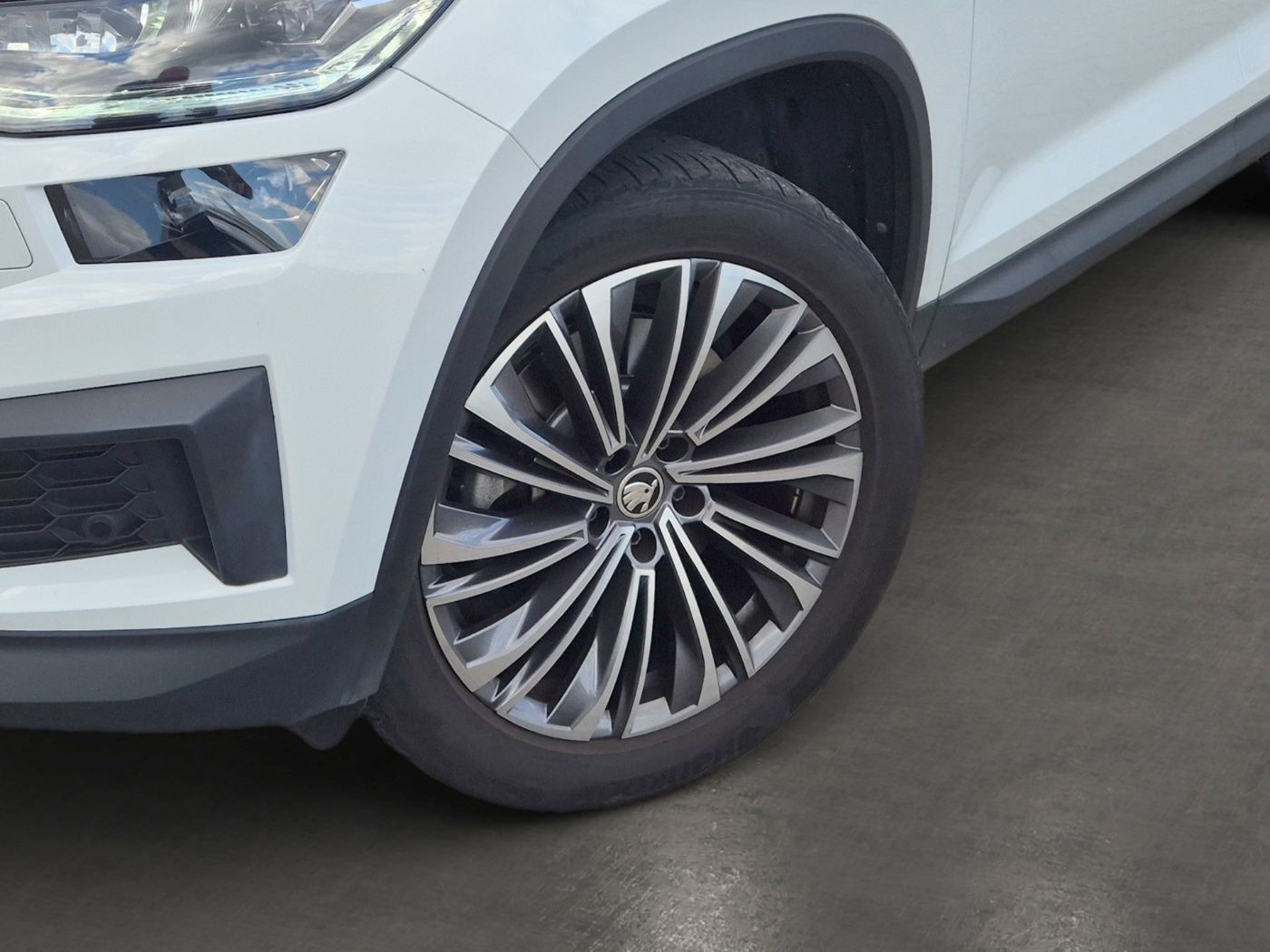 Škoda Kodiaq Style 2.0 TSI 4x4 DSG Navi Pano Kam. ACC Bild 6