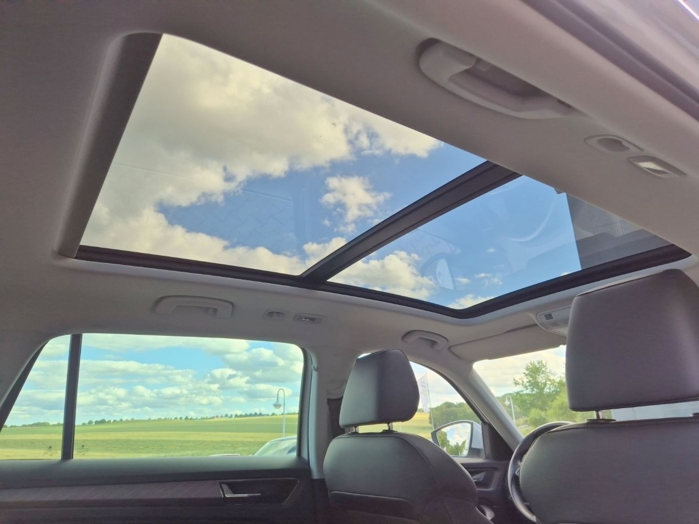 Škoda Kodiaq Style 2.0 TSI 4x4 DSG Navi Pano Kam. ACC Bild 15