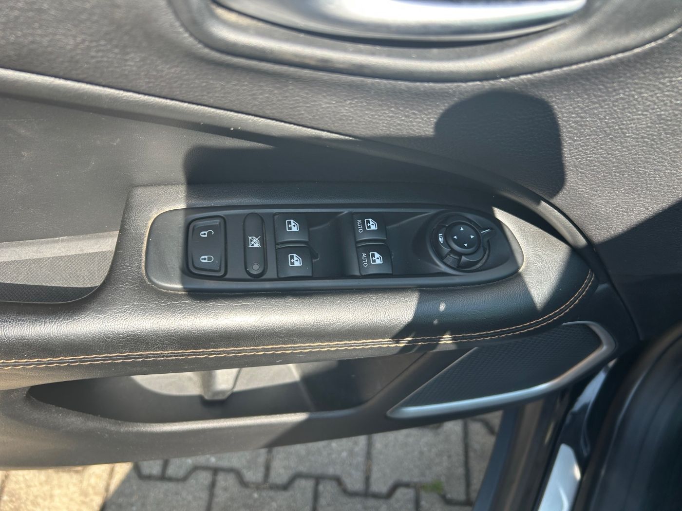 Jeep Compass 2.0 MultiJet Limited AWD AHZV KlimaA ACC Bild 16
